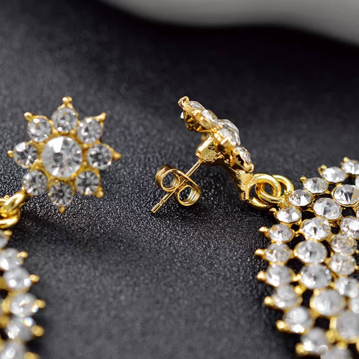 18K Gold Plated Hight Fashion Earring Style F4USYE8015