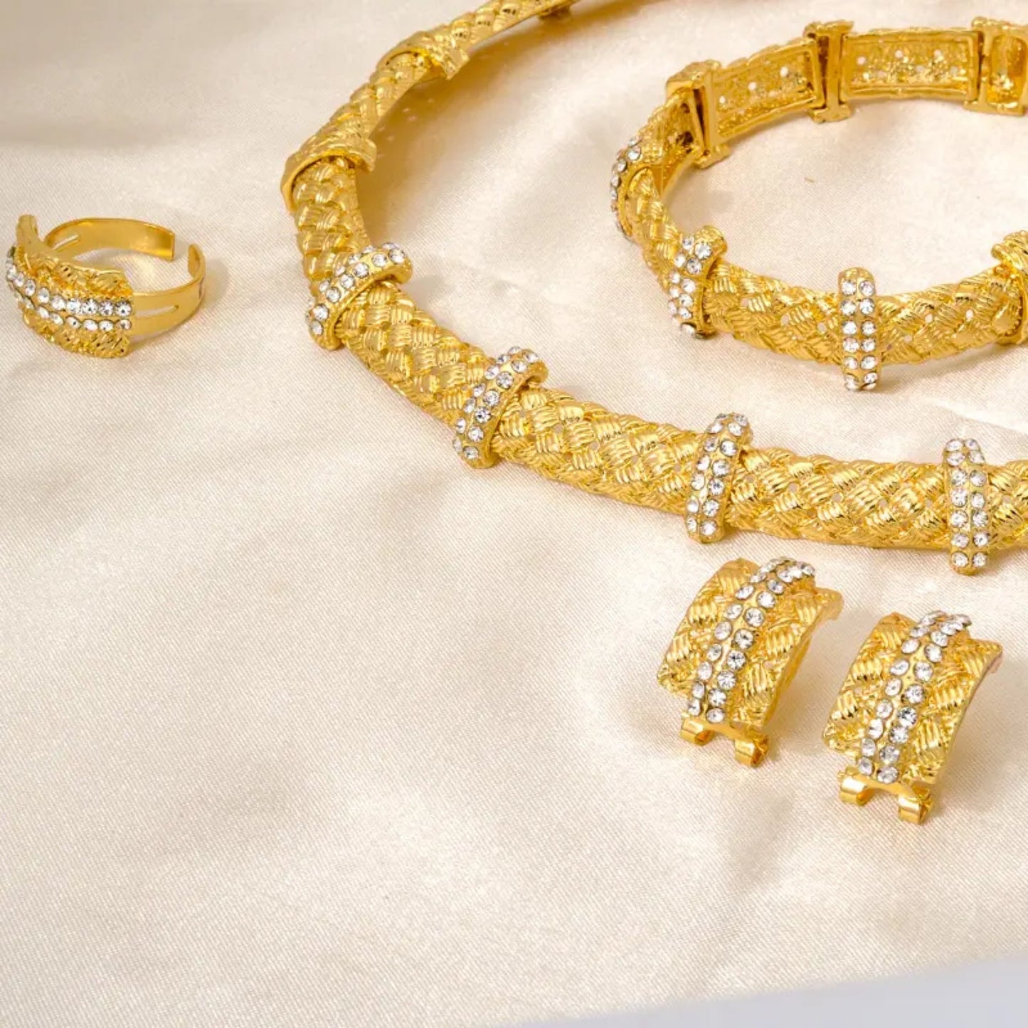 18K Gold Plated High Quality Jewelry Set Style JLRNS0091