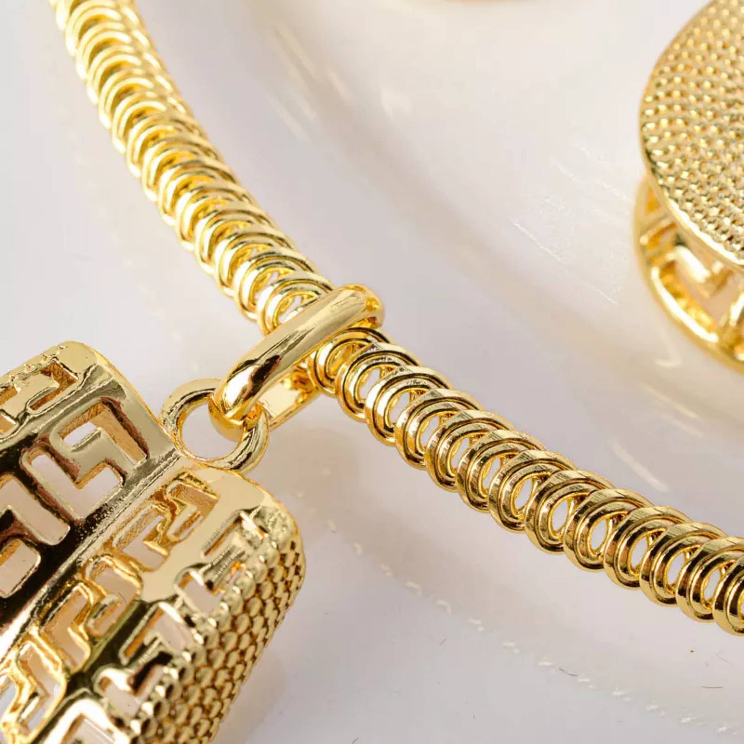 18K Gold Plated High Fashion Jewelry Sets Style F4UZEA0063