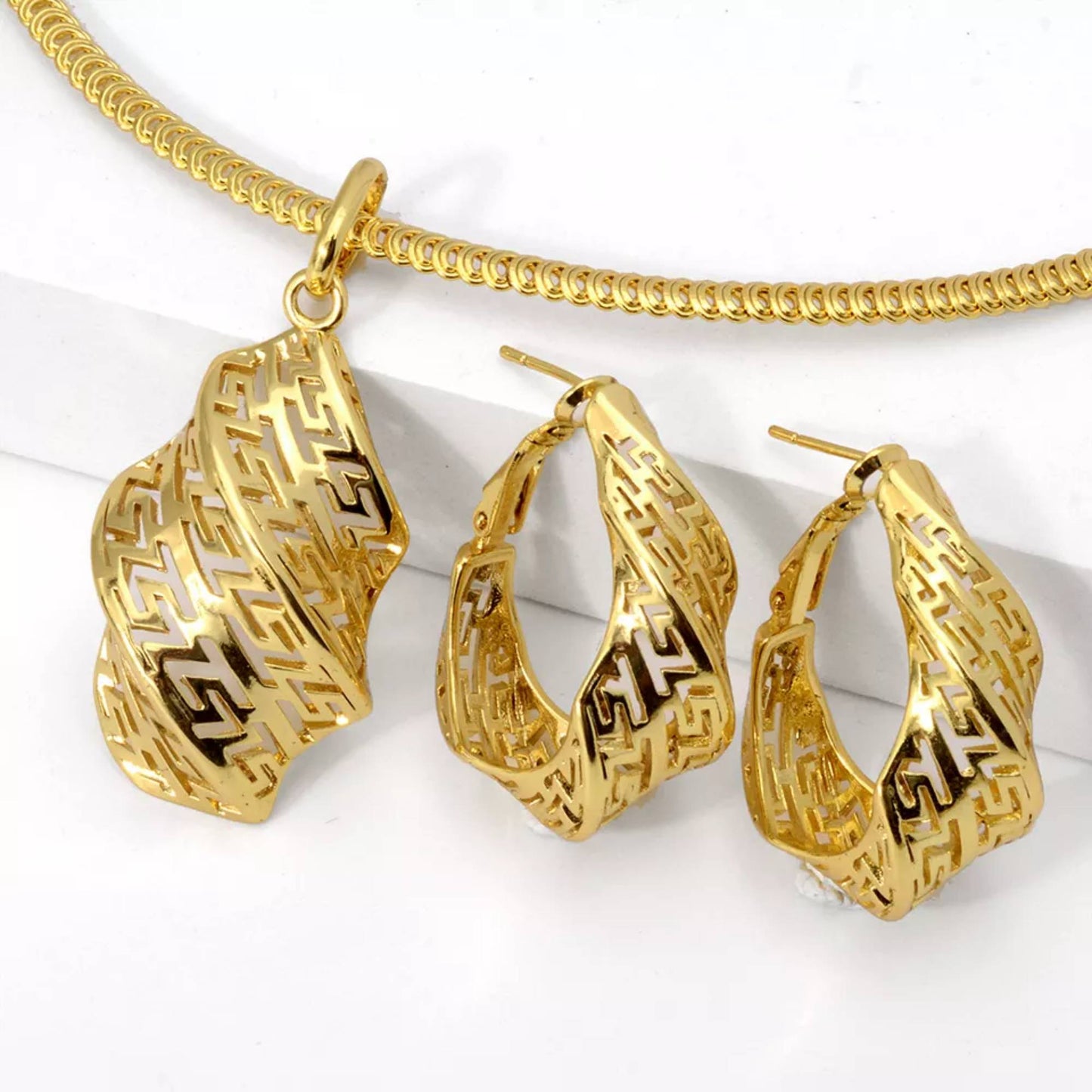 18K Gold Plated High Fashion Jewelry Sets Style F4UZEA0133