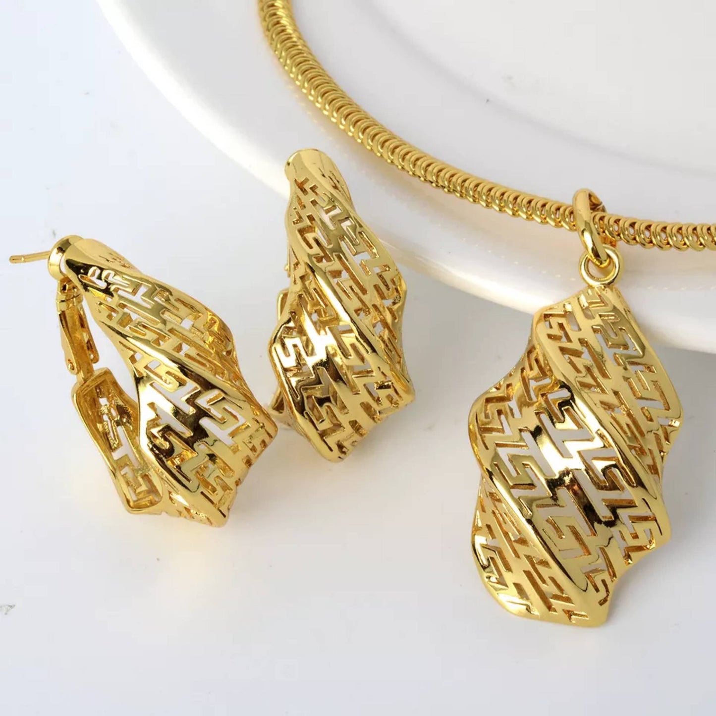18K Gold Plated High Fashion Jewelry Sets Style F4UZEA0133