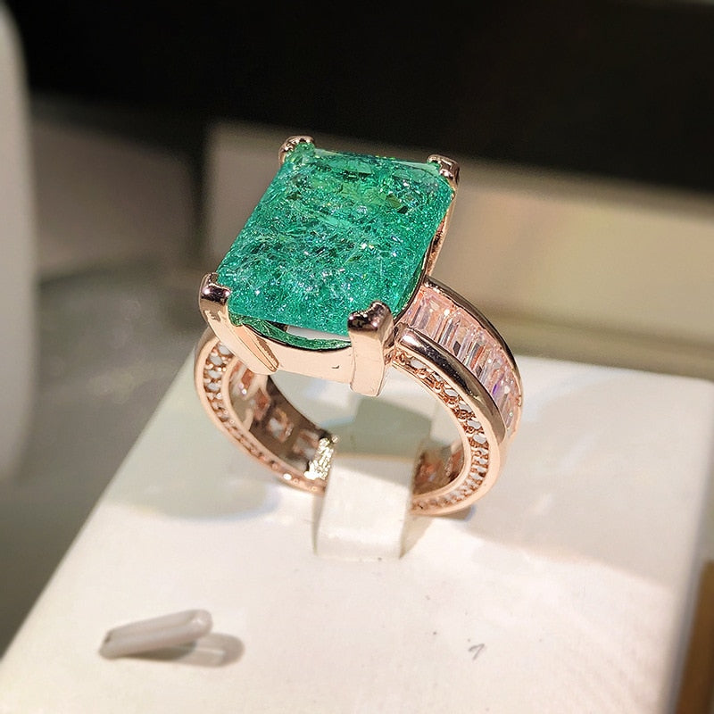 Luxury 18K Rose Gold Ring Emerald Sapphire Gemstone Flower Rings Wedding Party Gift Women Jewelry Wedding Bridal Jewelry
