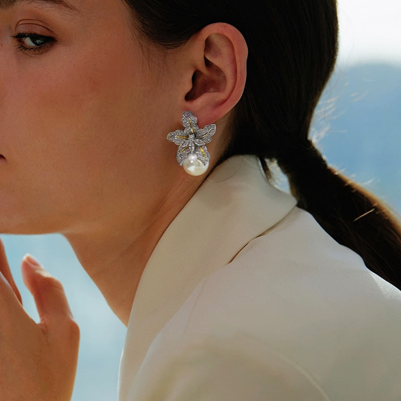 Gorgeous Flower Imitation Pearl Earrings Luxury Inlaid Sparkling CZ Stone Fashion Wedding Jewelry