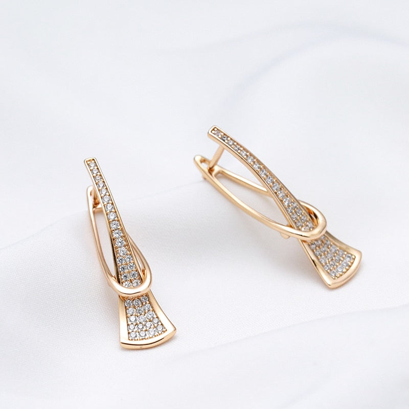 Luxury Curve Triangle Long Pendant Zircon Earrings
