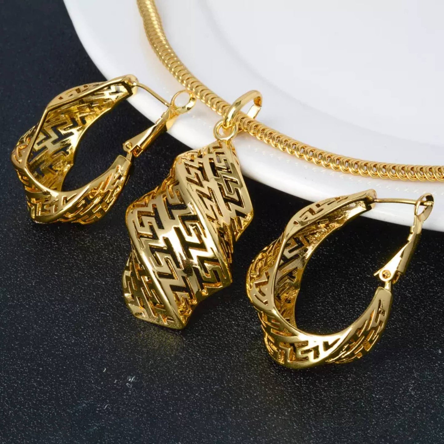 18K Gold Plated High Fashion Jewelry Sets Style F4UZEA0133
