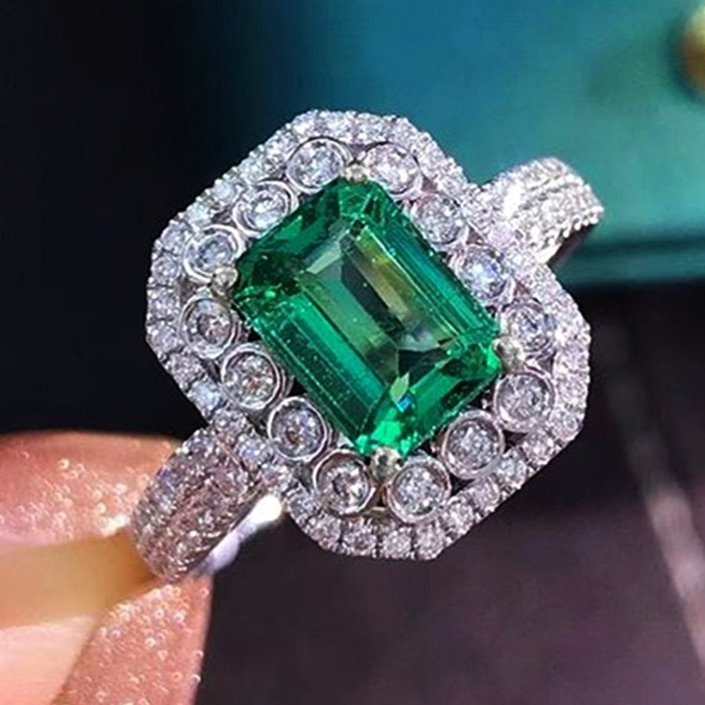 New Design Green Cubic Zirconia Rings Women Wedding Ceremony Party Luxury Fashion Finger Accessories Brilliant Jewelry